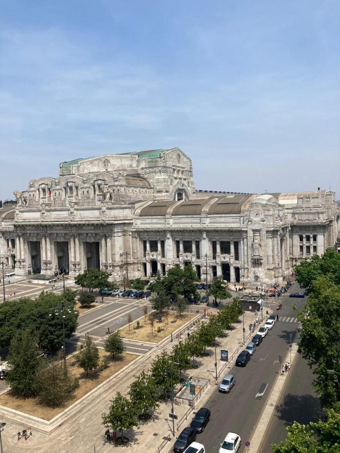 Ih Hotels Milano Centrale Guest House Exterior foto
